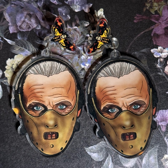 Silence of the Lambs-Hannibal Earrings - Picture 3 of 5